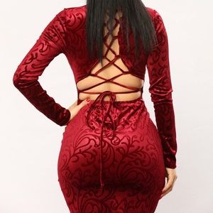 “Bordeaux Velvet Dress”- Wine